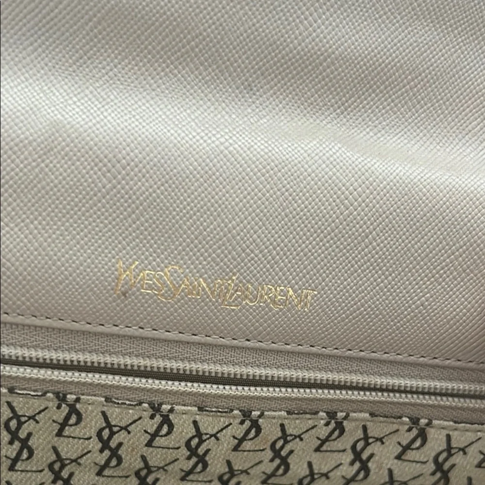 Elegant Tan Envelope Clutch - Picture 3 of 5
